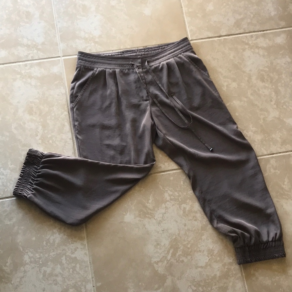 Dark taupe Kenneth Cole capri dress pants